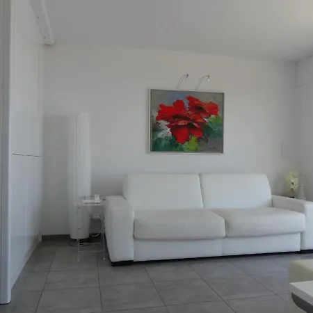 Studio De Standing Vue Mer Cap Neree Apartment *