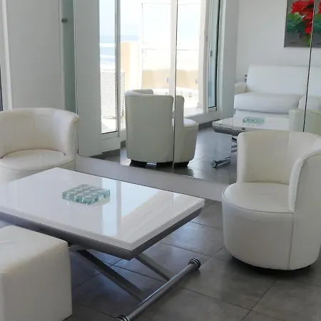Studio De Standing Vue Mer Cap Neree