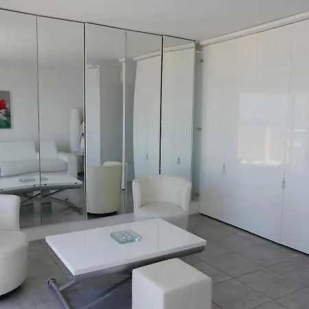 Studio De Standing Vue Mer Cap Neree Le Trayas