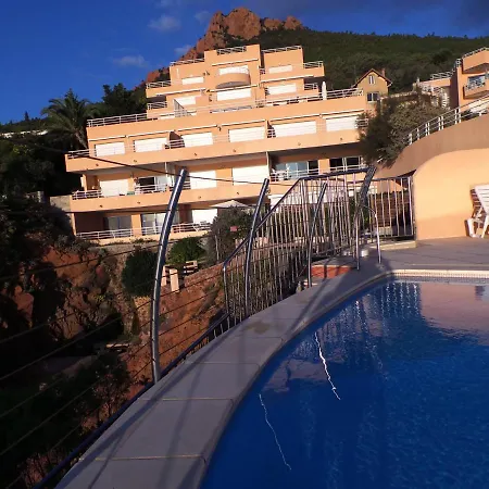 Studio De Standing Vue Mer Cap Neree *